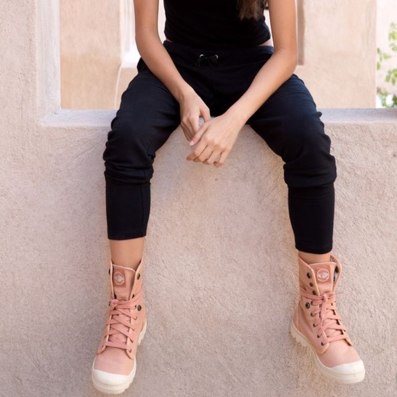 Palladium Boots PAMPA Pink Boot NEW - Picture 2 of 8